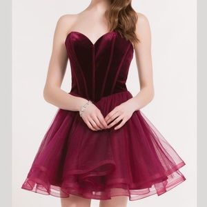 Alyce Paris Short Formal HOCO Homecoming Dress